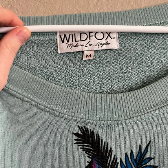 Wildfox Hibiscus Dreams Sommers Sweatshirt in Glacier size medium comfy cozy - Picture 4 of 5